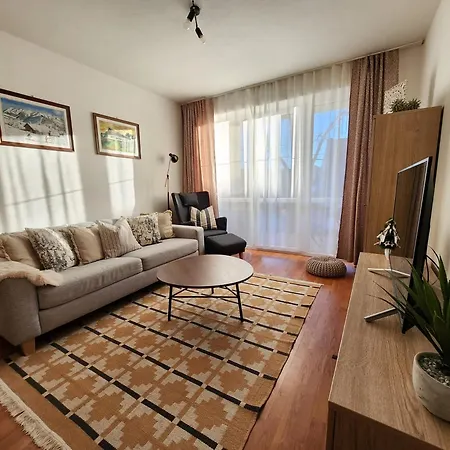 Apartman V Centre Donovaly S Garazou