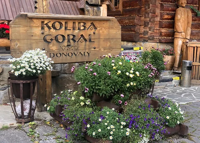 Apartman V Centre Donovaly S Garazou 公寓 多纳瓦利
